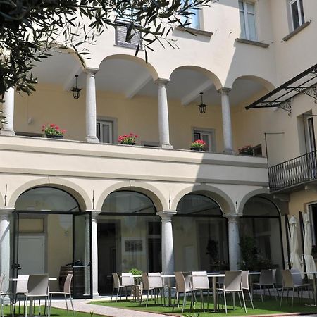 Locanda La Francisca Omegna Bagian luar foto