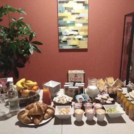 Locanda La Francisca Omegna Bagian luar foto